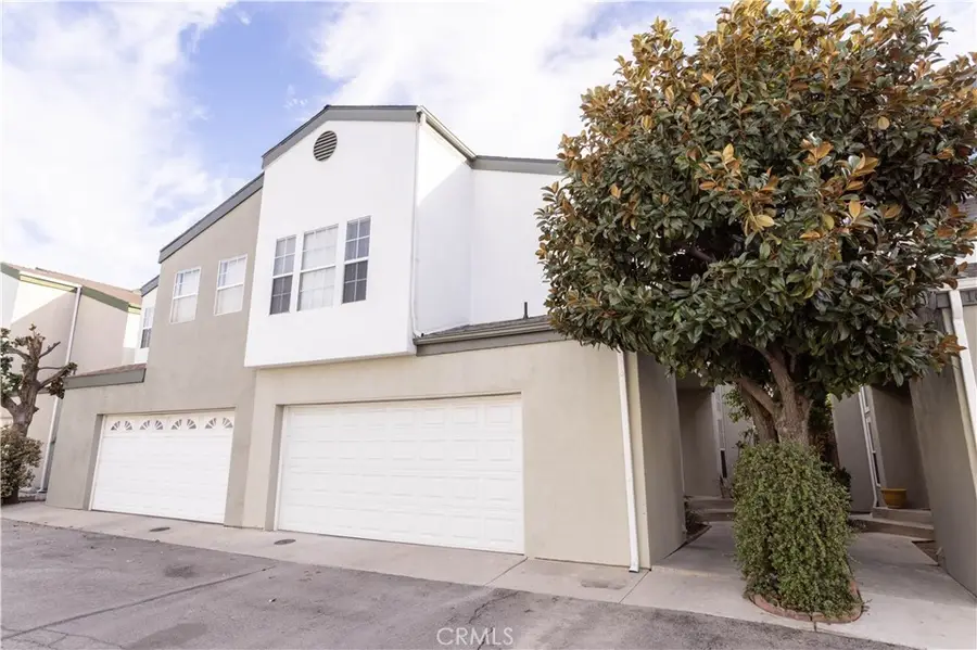 9146 Lemona Avenue #105, North Hills, CA 91343 - #3