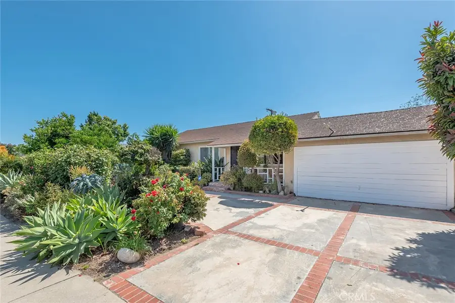 8613 Katherine, Panorama City, CA 91402 - #2