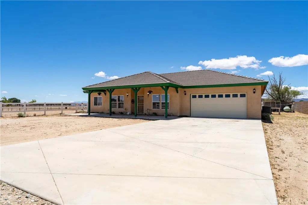 8224 W Avenue D4, Lancaster, CA 93536 - #1