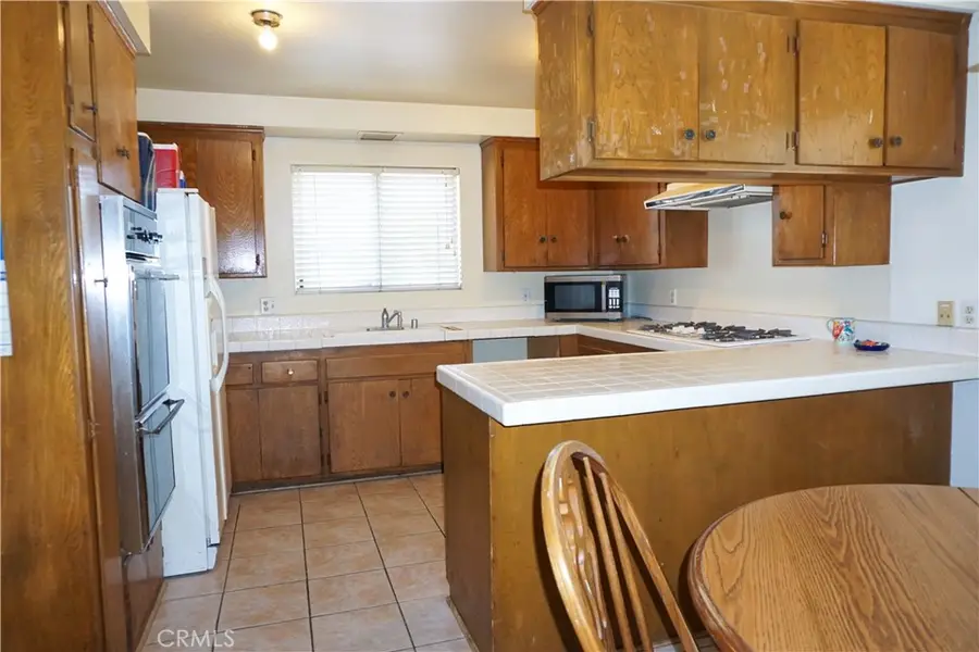 10133 Nevada Avenue, Chatsworth, CA 91311 - #3