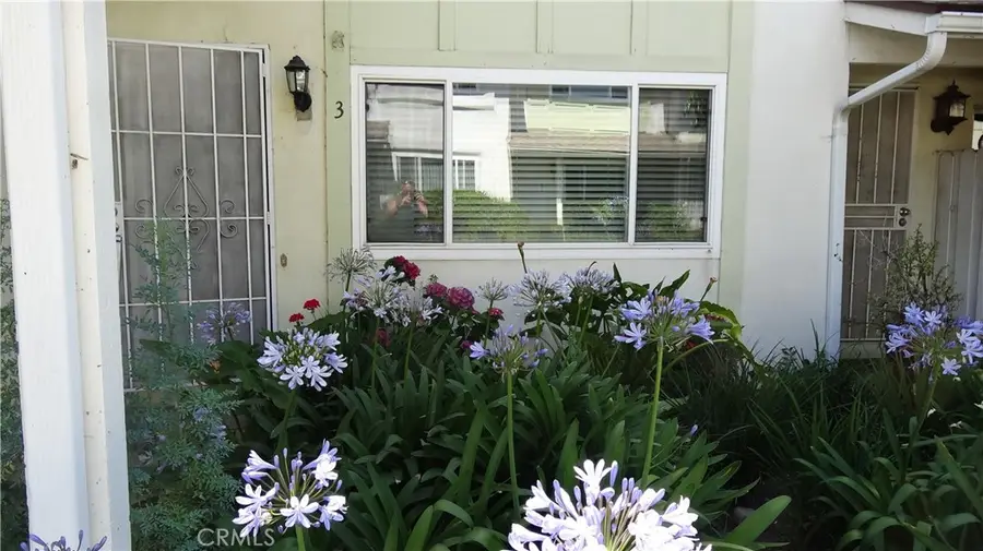 16741 Parthenia #3, Northridge, CA 91343 - #3