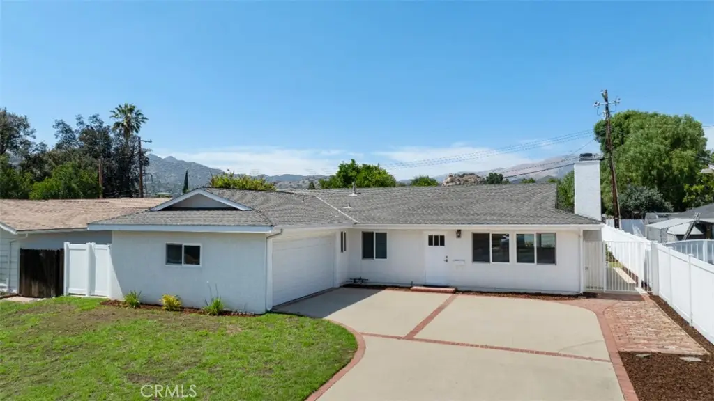 21713 San Jose Street, Chatsworth, CA 91311 - #1