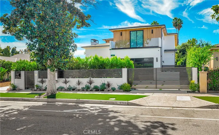 16706 Magnolia, Encino, CA 91436 - #2