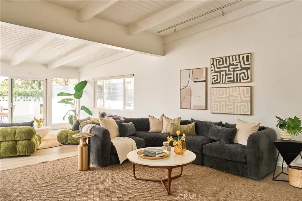 3534 Stonehill, Sherman Oaks, CA 91423 - #1
