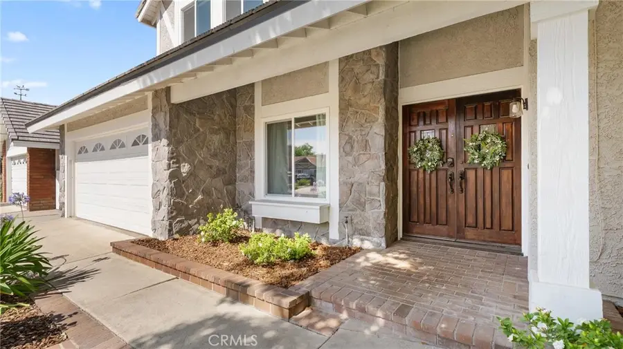 25768 Miguel Court, Valencia, CA 91355 - #3