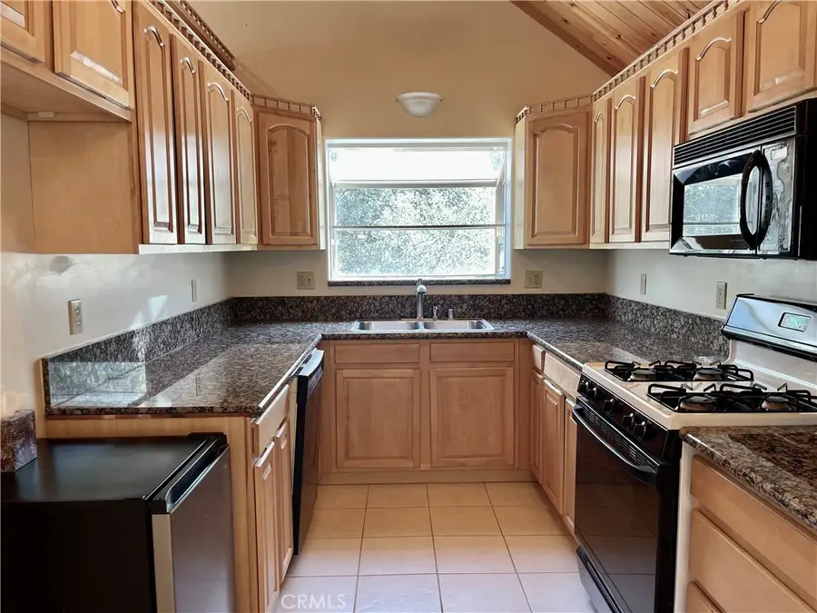 808 Circle, Lebec, CA 93243 - #3
