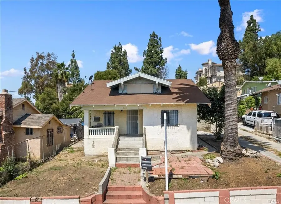 2215 Parkside Avenue, Los Angeles, CA 90031 - #3