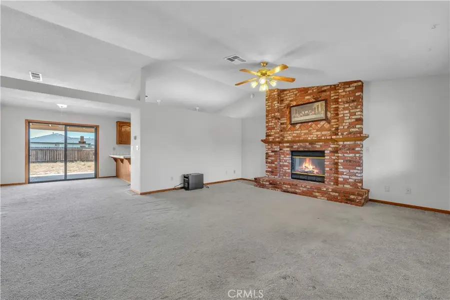 10348 Peach Ave, California City, CA 93505 - #2
