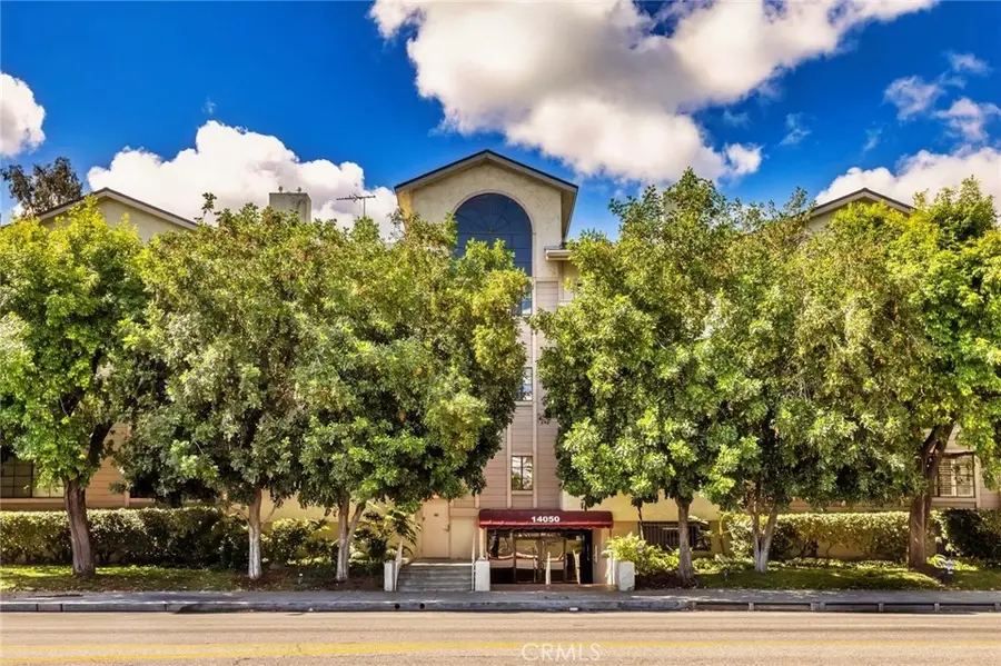 14050 Magnolia Boulevard #201, Sherman Oaks, CA 91423 - #2