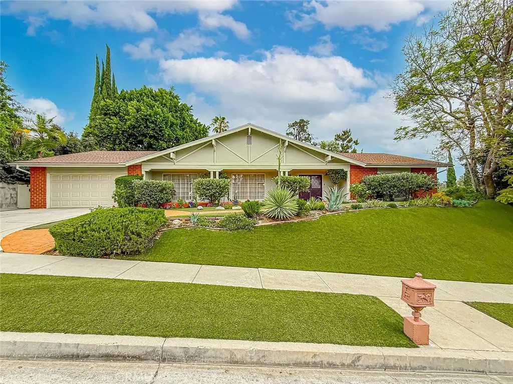 17323 Citronia, Northridge, CA 91325 - #1