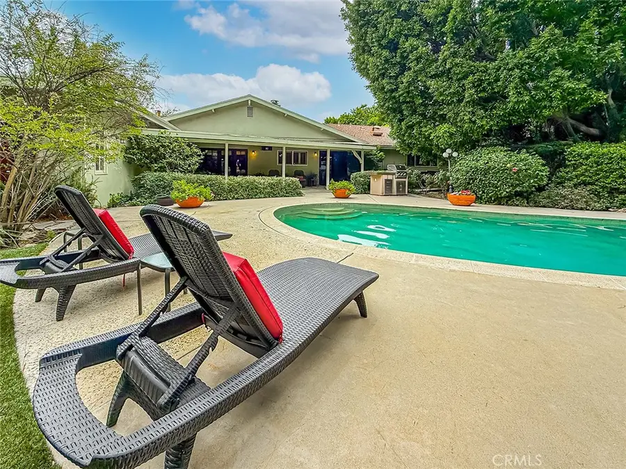 17323 Citronia, Northridge, CA 91325 - #2
