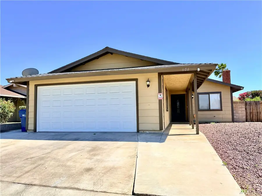 606 E Avenue J9, Lancaster, CA 93535 - #3