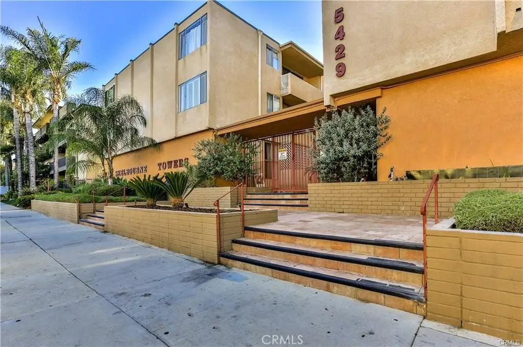 5429 Newcastle, Encino, CA 91316 - #1