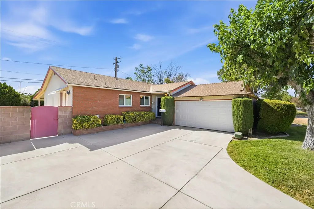 44421 Lowtree Avenue, Lancaster, CA 93534 - #1