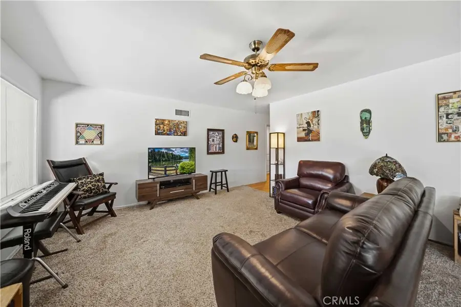 44421 Lowtree Avenue, Lancaster, CA 93534 - #3