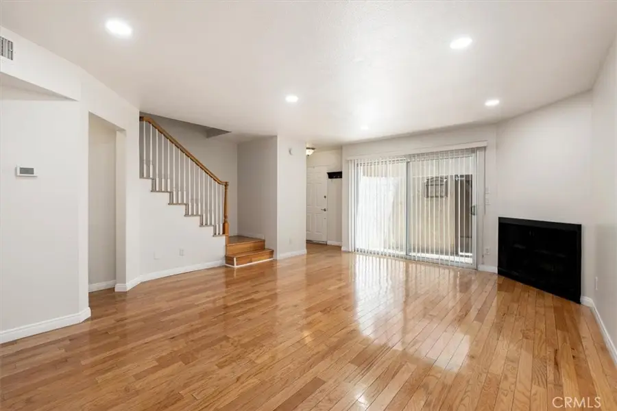 4230 Whitsett Avenue #4, Studio City, CA 91604 - #3