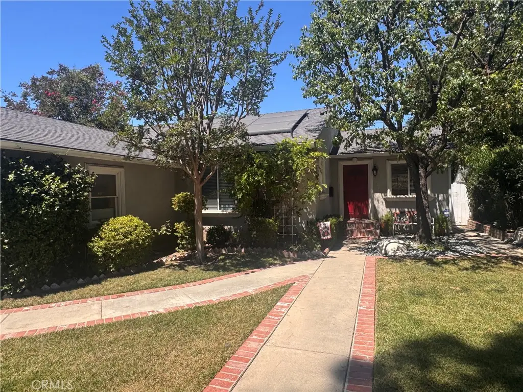 6923 Comanche Avenue, Winnetka, CA 91306 - #1