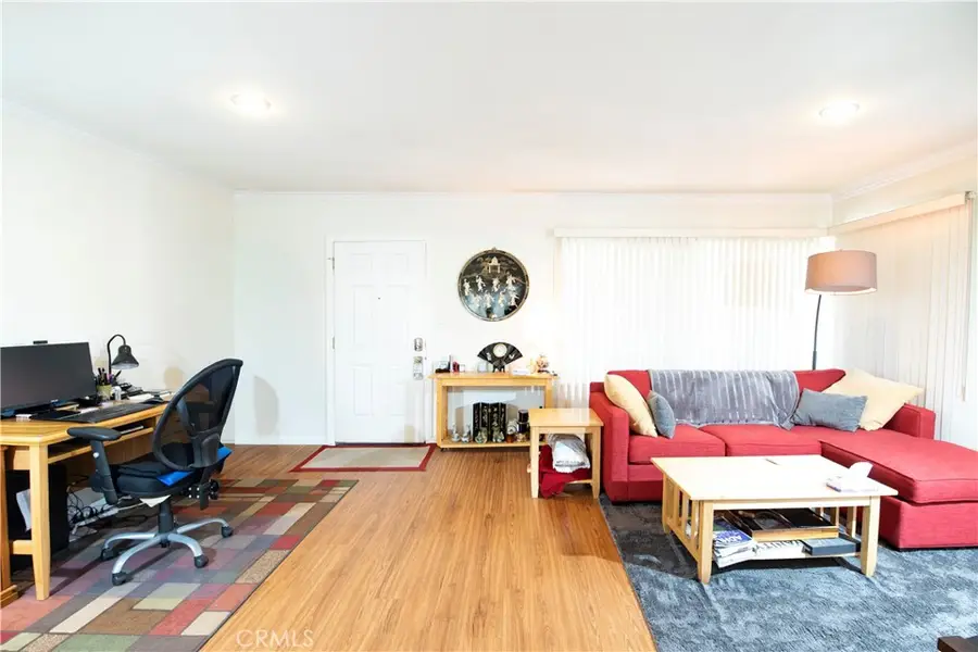 5238 Comercio, Woodland Hills, CA 91364 - #3
