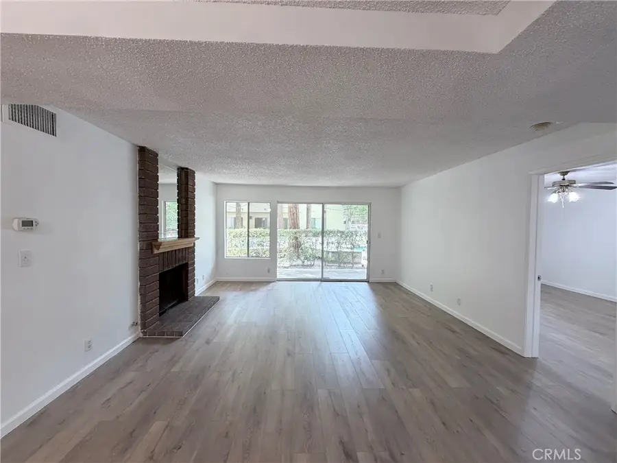 7800 Topanga Canyon, Canoga Park, CA 91304 - #2
