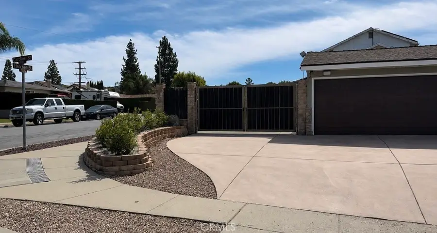3090 Gardner St, Simi Valley, CA 93065 - #2