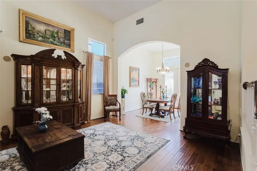 26352 Cardinal Drive, Canyon Country, CA 91387 - #3