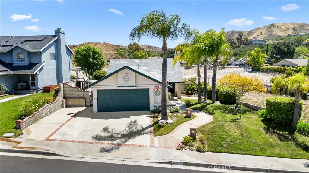28924 Raintree Lane, Saugus, CA 91390 - #1