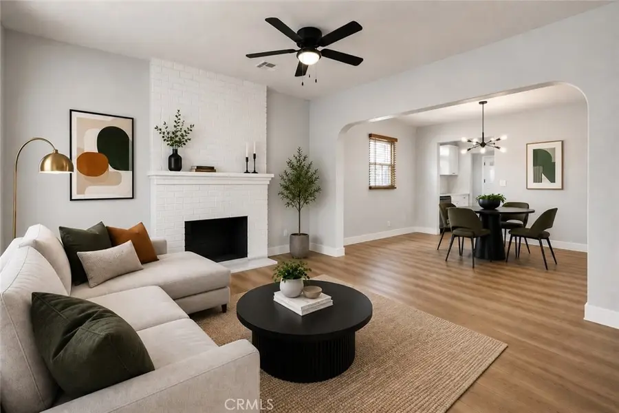833 W 98th, Los Angeles, CA 90044 - #2