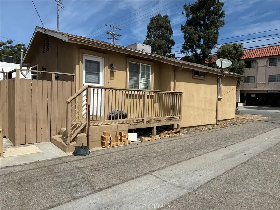 2014 Peyton Avenue, Burbank, CA 91504 - #2