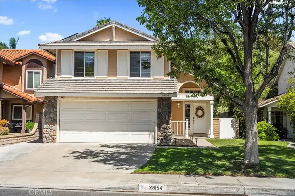 28154 Guilford Lane, Saugus, CA 91350