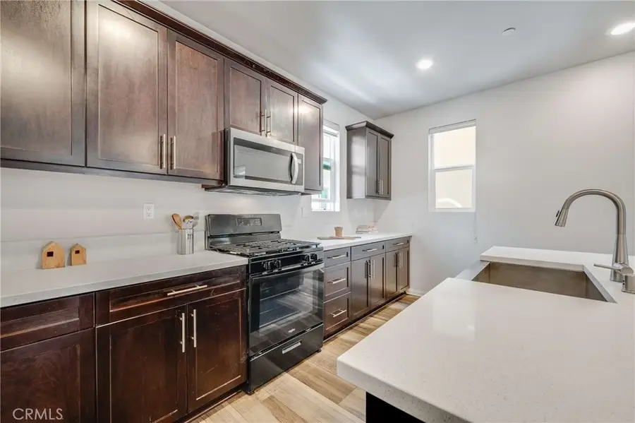 14718 Marie Lane, Van Nuys, CA 91405 - #3