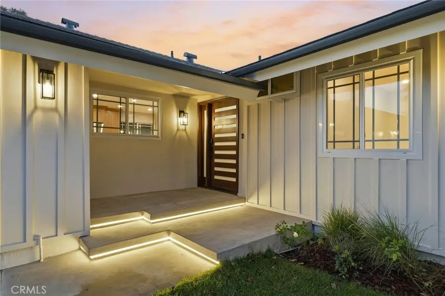 18912 Halsted Street, Northridge, CA 91324 - #2