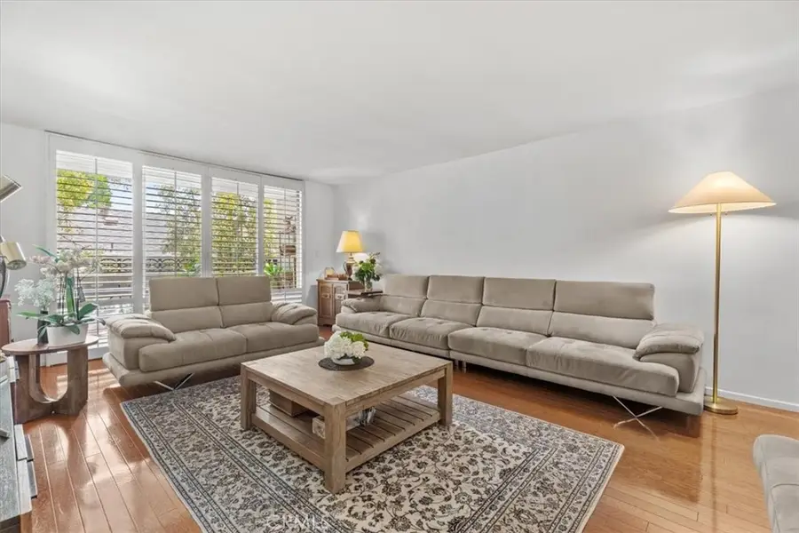 15248 Dickens Street #205, Sherman Oaks, CA 91403 - #3