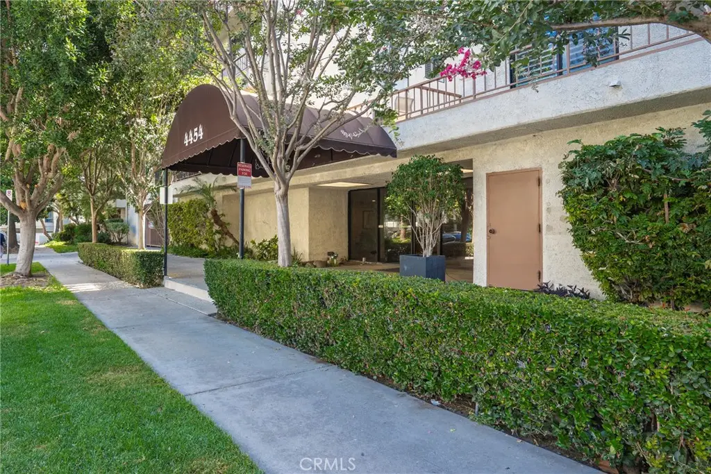 4454 Ventura Canyon #105, Sherman Oaks, CA 91423 - #1
