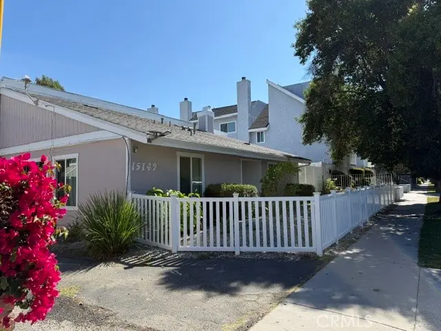 15149 Victory Boulevard, Van Nuys, CA 91411 - #2