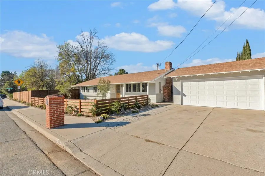 651 E Hillcrest Drive, Thousand Oaks, CA 91360 - #2