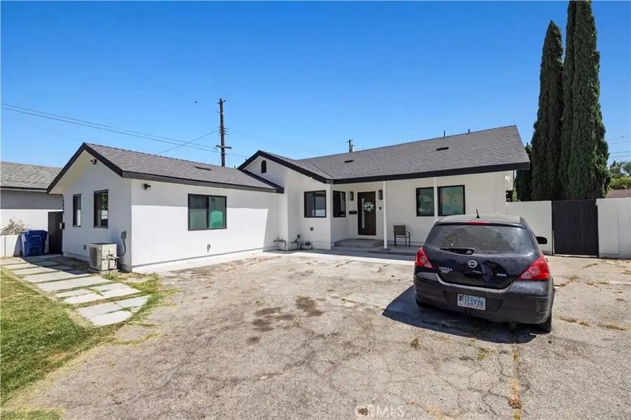 14862 Envoy, Sylmar, CA 91342 - #2