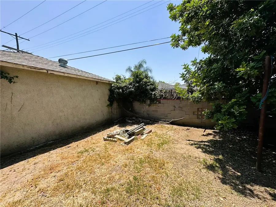 6705 Sylvia Avenue, Reseda, CA 91335 - #2