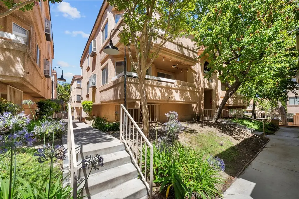 19814 Sandpiper Place #29, Newhall, CA 91321 - #1