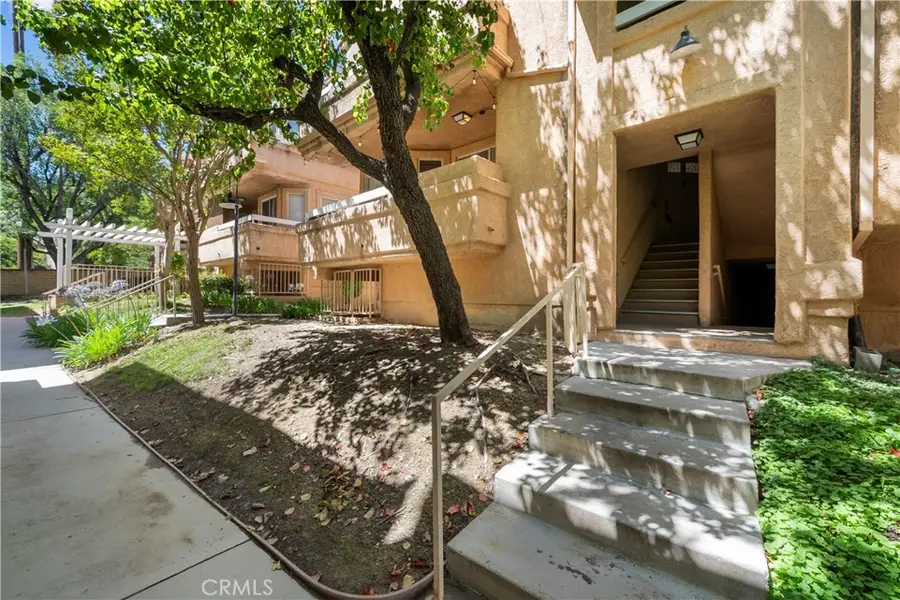 19814 Sandpiper Place #29, Newhall, CA 91321 - #2