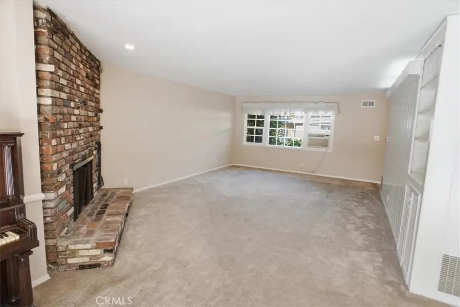 7007 Whitaker, Lake Balboa, CA 91406 - #3