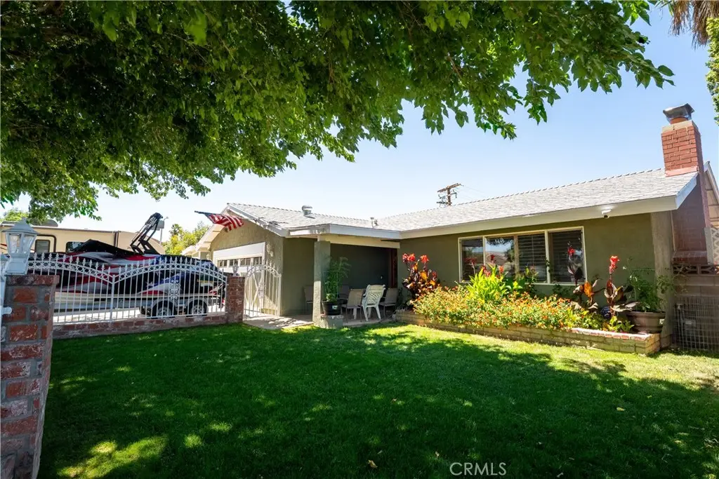 2501 E Avenue R4, Palmdale, CA 93550 - #1