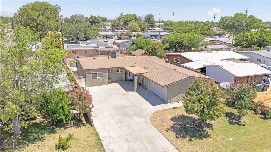 1039 W Avenue J14, Lancaster, CA 93534 - #2