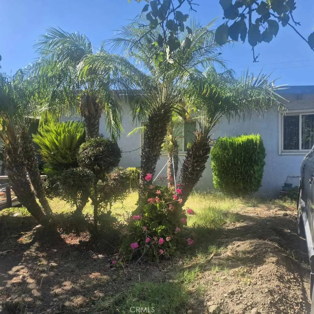19439 Keswick, Reseda, CA 91335 - #1