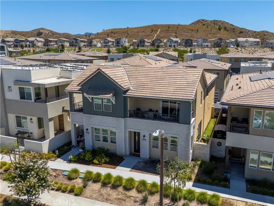 27233 Red Willow Court, Valencia, CA 91381 - #2