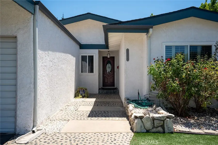 13042 Aetna, Van Nuys, CA 91401 - #2