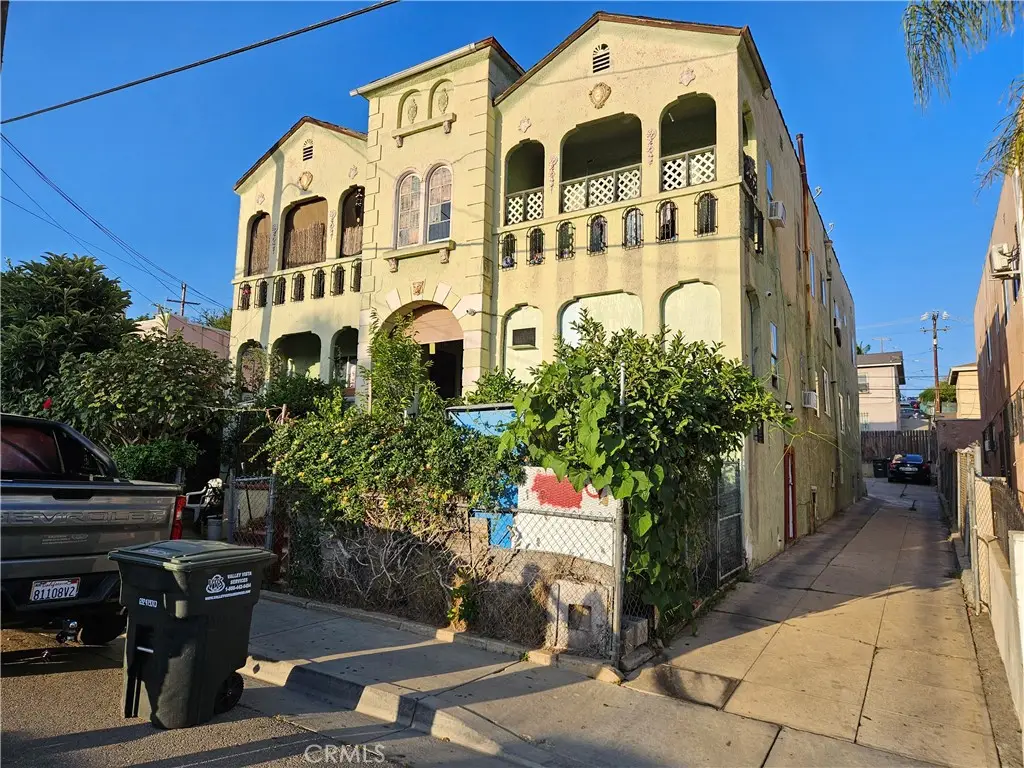 1070 N Alma, Los Angeles, CA 90063 - #1