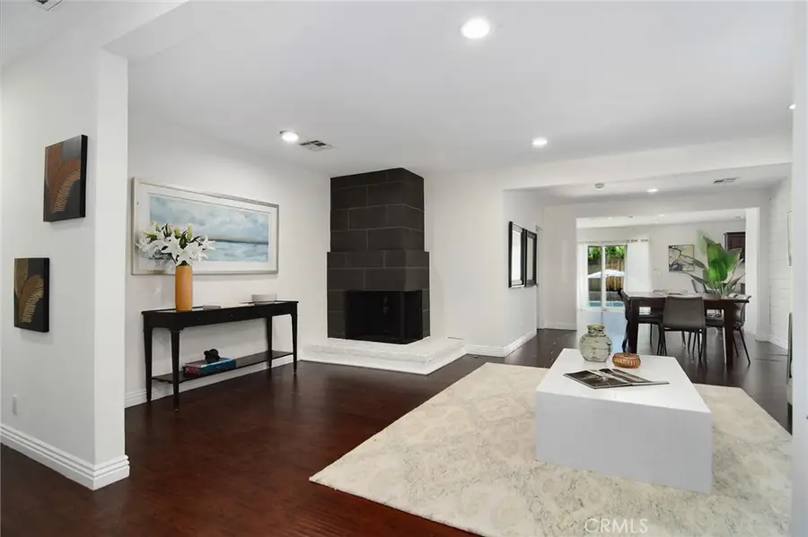 6617 Nevada, Woodland Hills, CA 91303 - #3