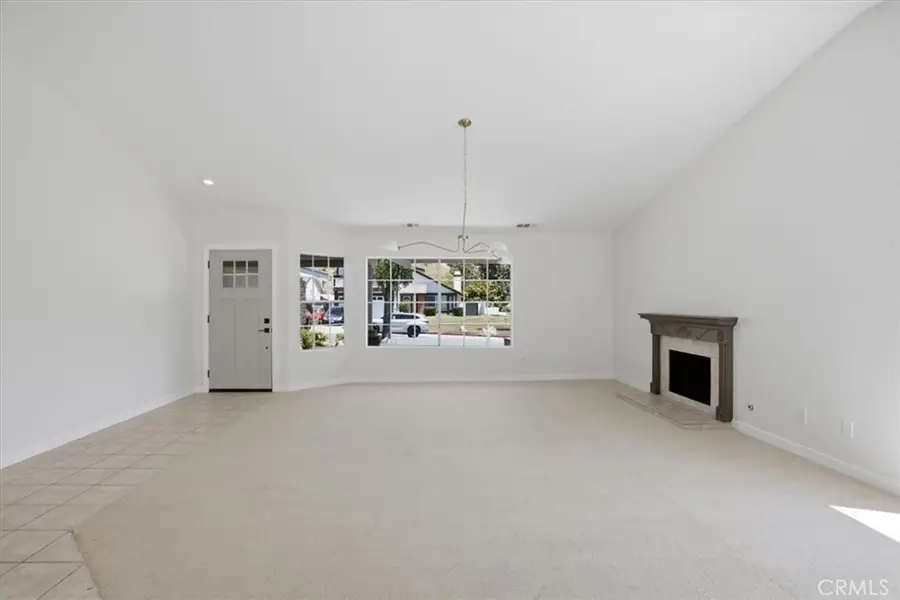 28177 Langside Avenue, Canyon Country, CA 91351 - #3