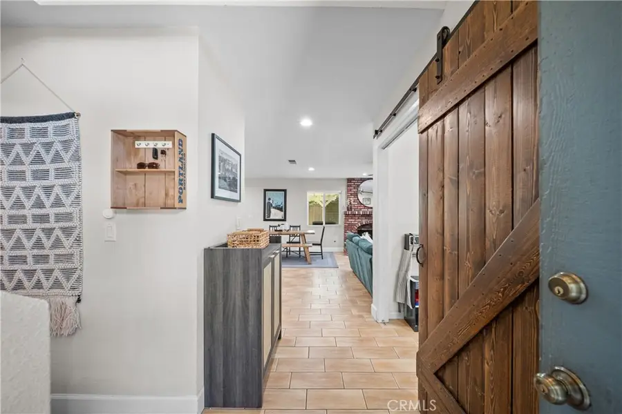 16710 Highfalls Street, Canyon Country, CA 91387 - #2