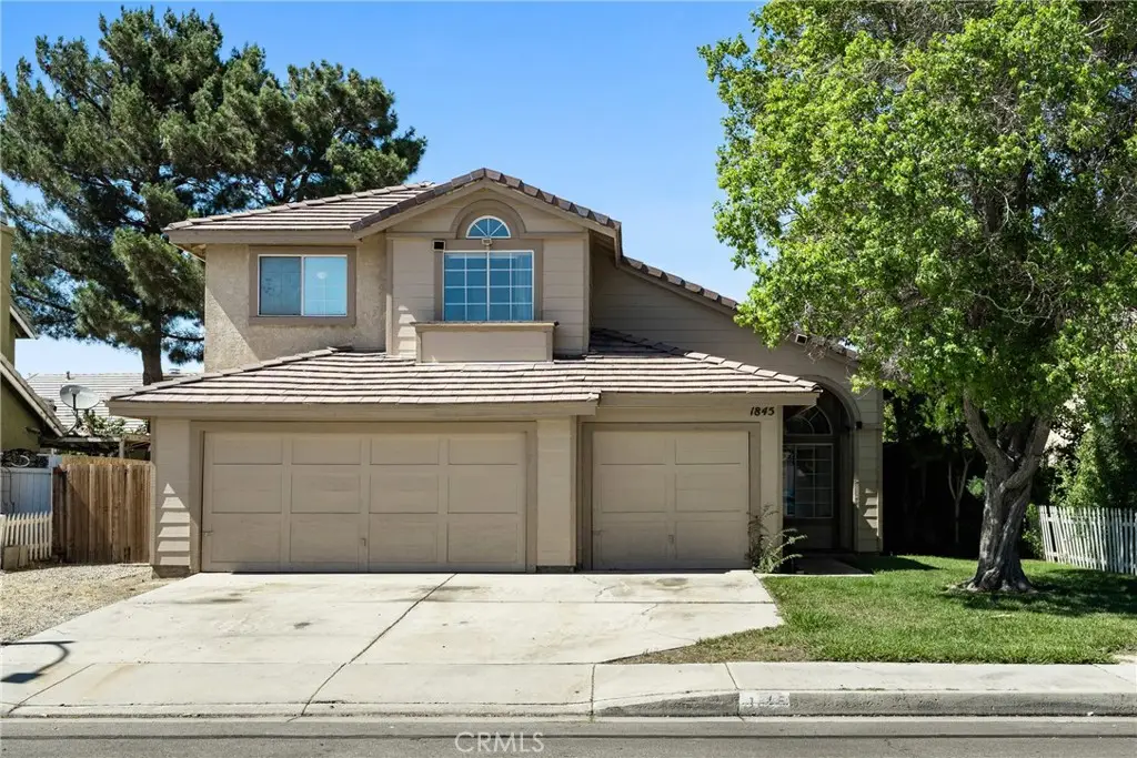 1845 West Avenue H 8, Lancaster, CA 93534 - #1